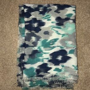 Blue and white scarf